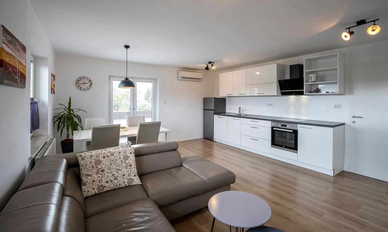 Apartments Vila Apolonia Ljubljana Dış mekan fotoğraf